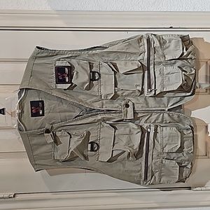 Eagle Claw fishing vest size L